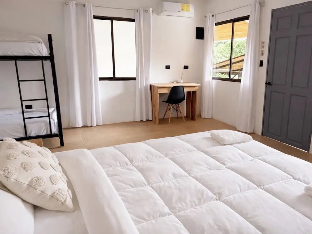 Comfort room