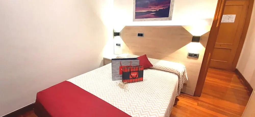 Hotel Nueva Plaza - Chambres