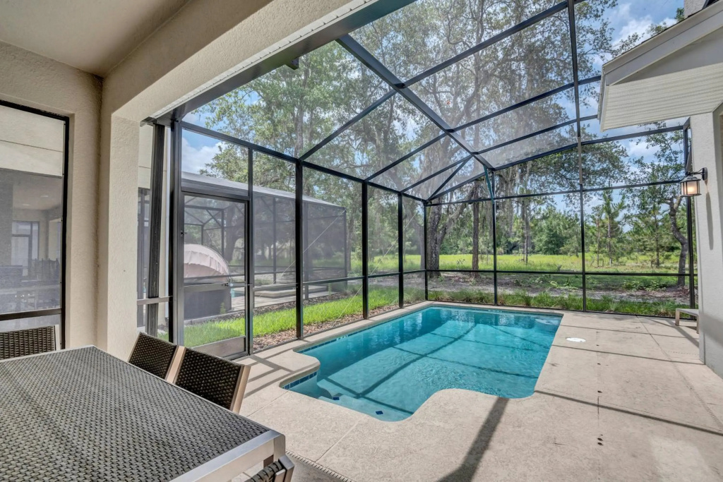 Storey Lake Resort 5 Bedroom Vacation Home with Pool (2010)