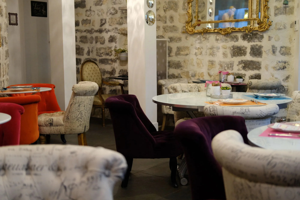 Hotel le Pavillon picture