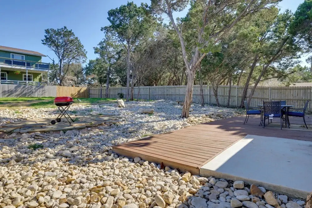 Canyon Lake Home w/ Grill ~ 1 Mi to Boat Ramp