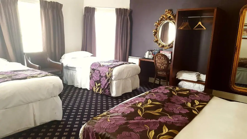 The Foley Arms Hotel Wetherspoon - Chambres