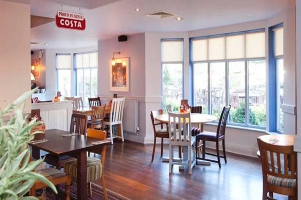 Premier Inn Hagley - Général