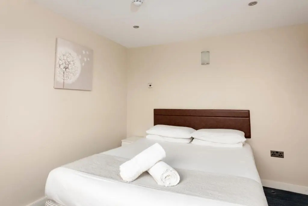 The R Inn Hotel - Chambres