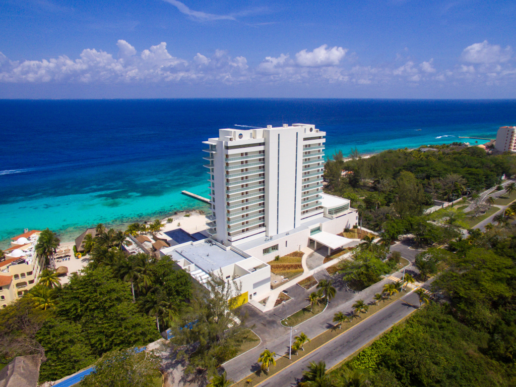 Beach & Waterfront