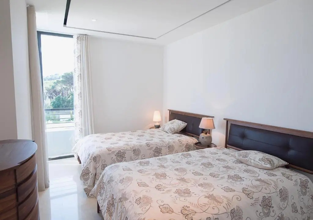 Deluxe Apartment