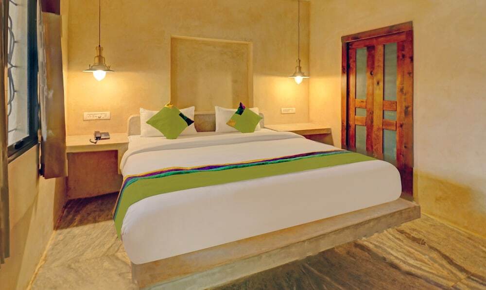 Treebo Trend Morjim Banyan Resort