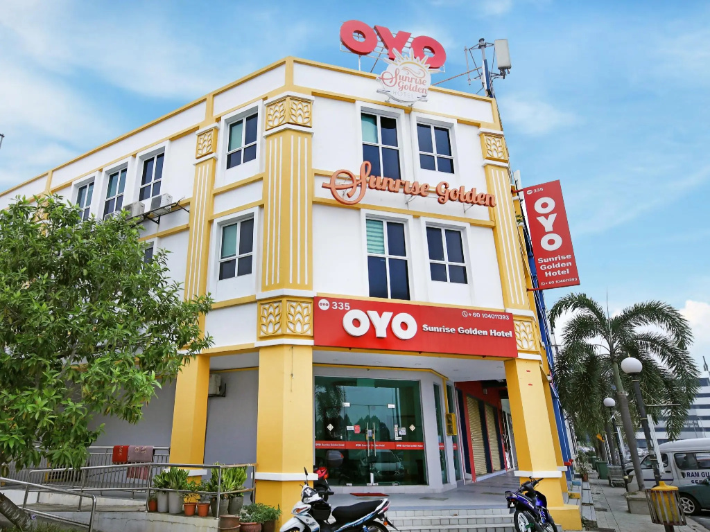 OYO 335 Sunrise Golden Hotel