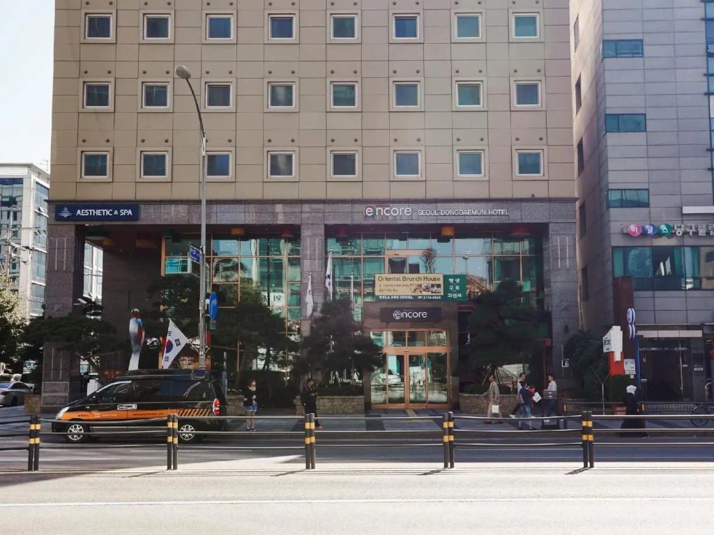 Ramada Encore by Wyndham Seoul Dongdaemun Hotel