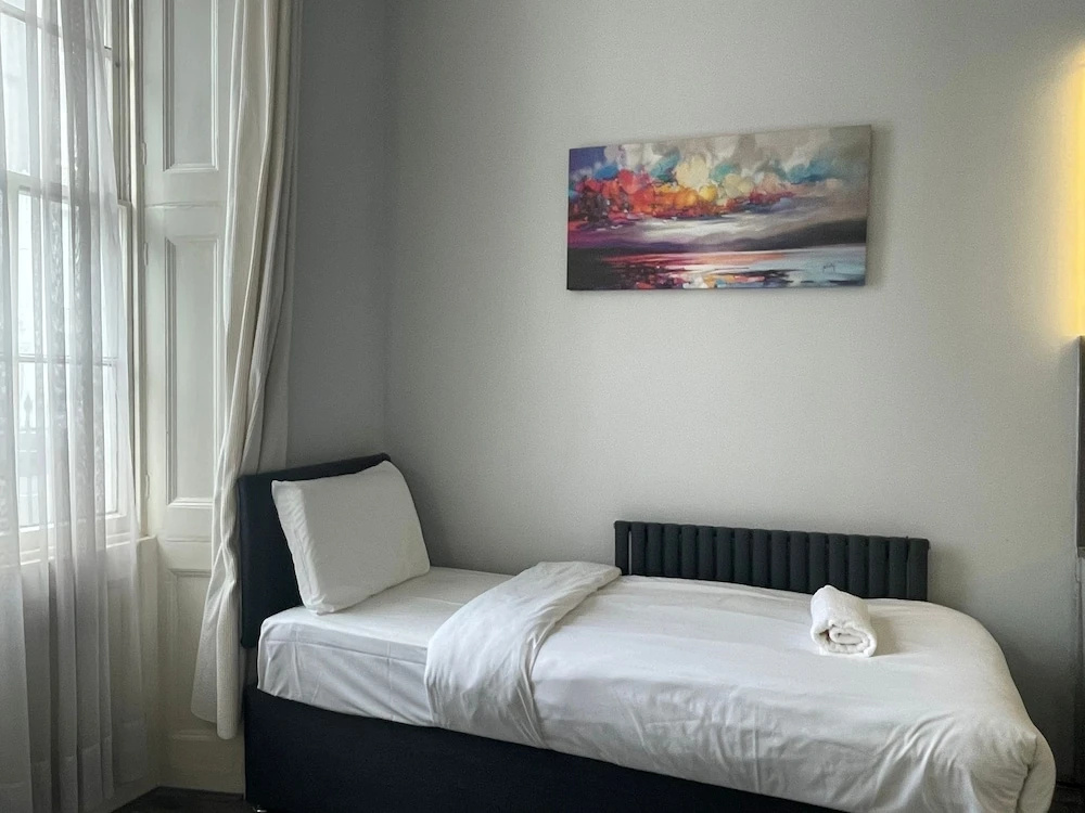 Отель Baker Street by Viridian Apartments в Лондоне