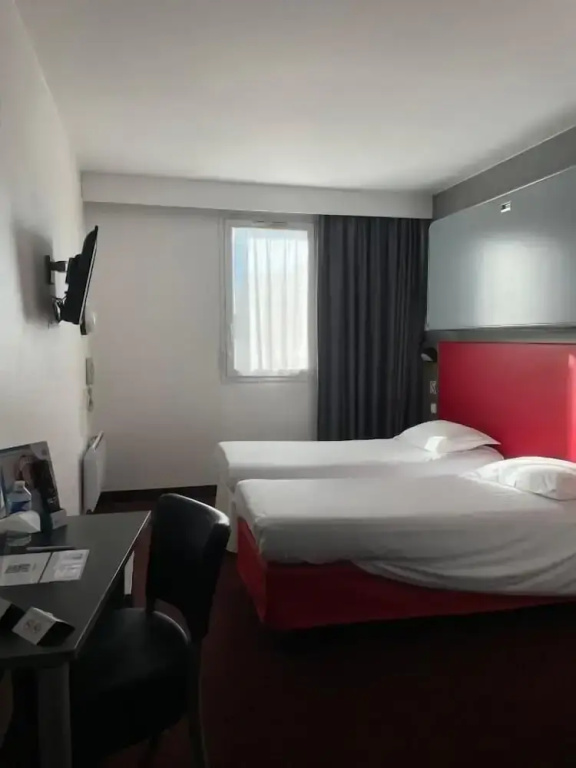 Brit Hotel Confort Marvejols - Chambres