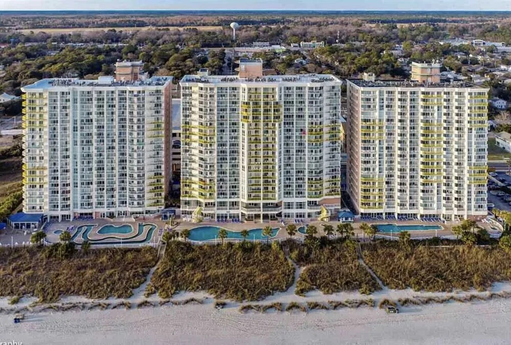 3 BR Units at Bay Watch by Elliott