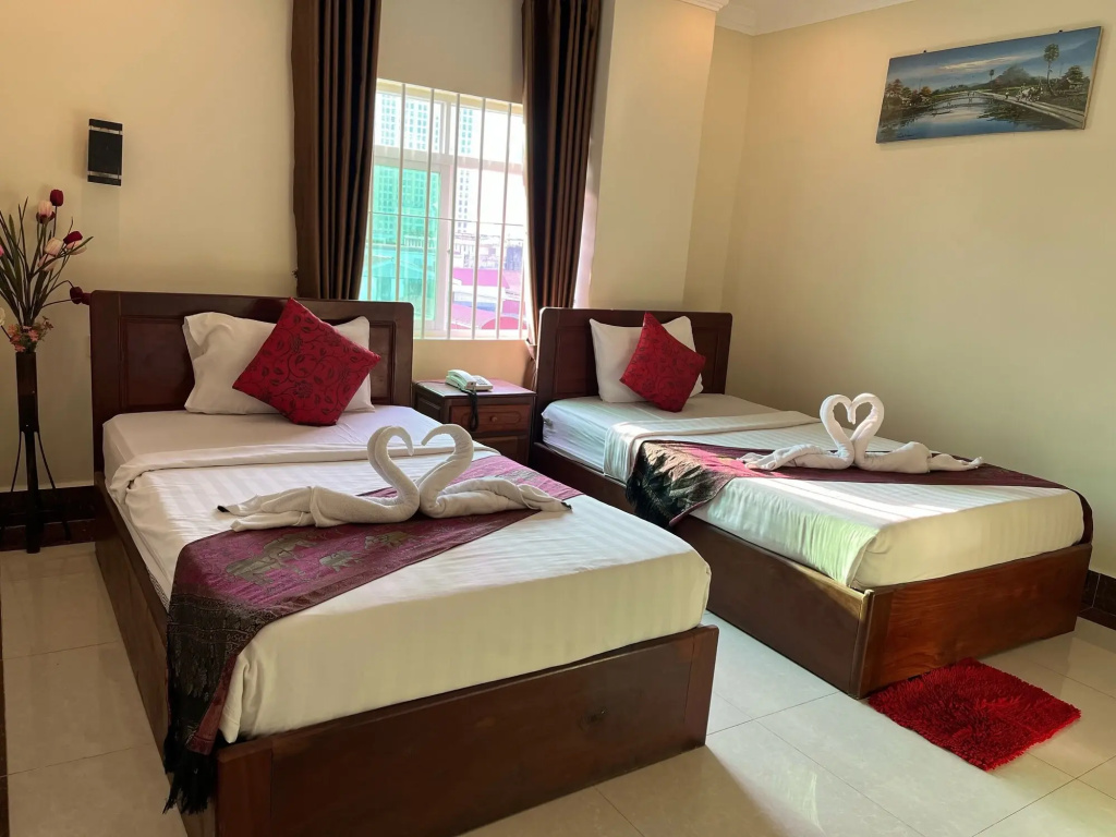 Queen Wood Hotel - Général