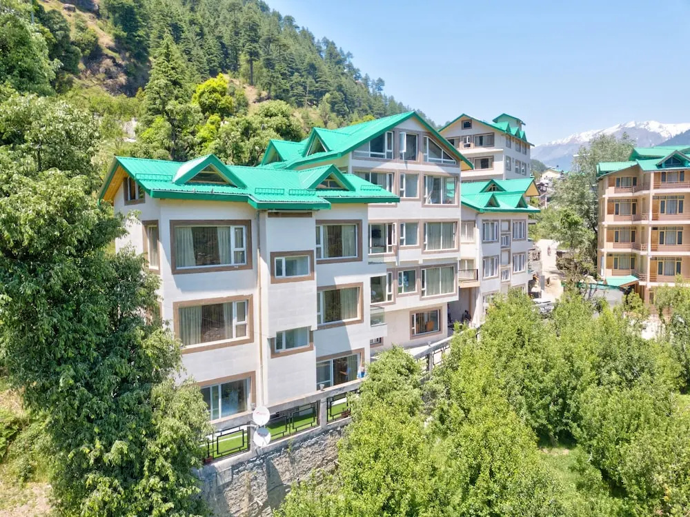 Hotel photo 12