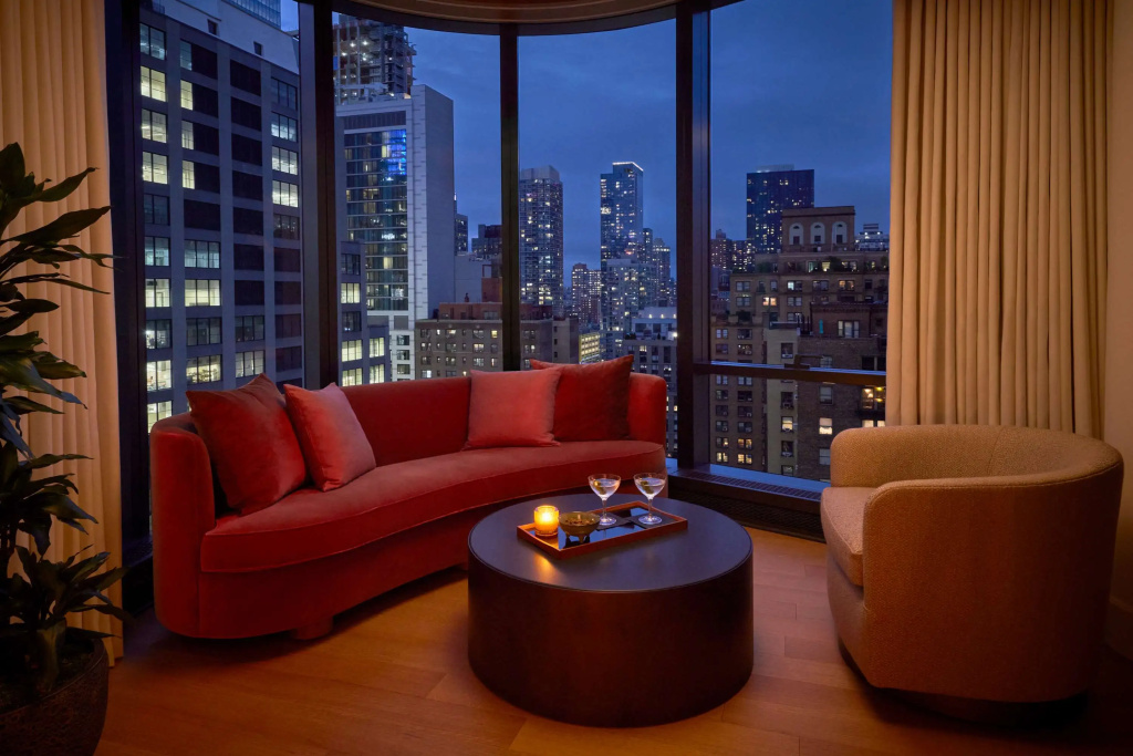 2 Bedrooms Skyline view Suite