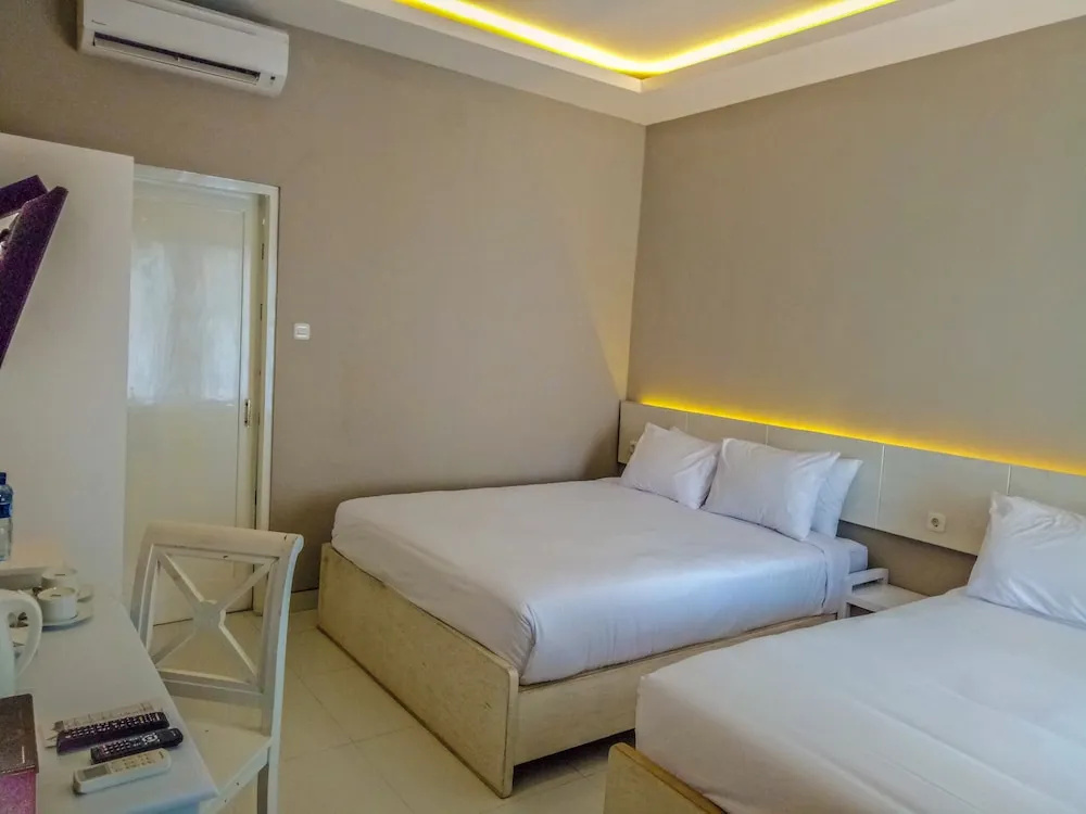 Standard Double Family room (full double bed)