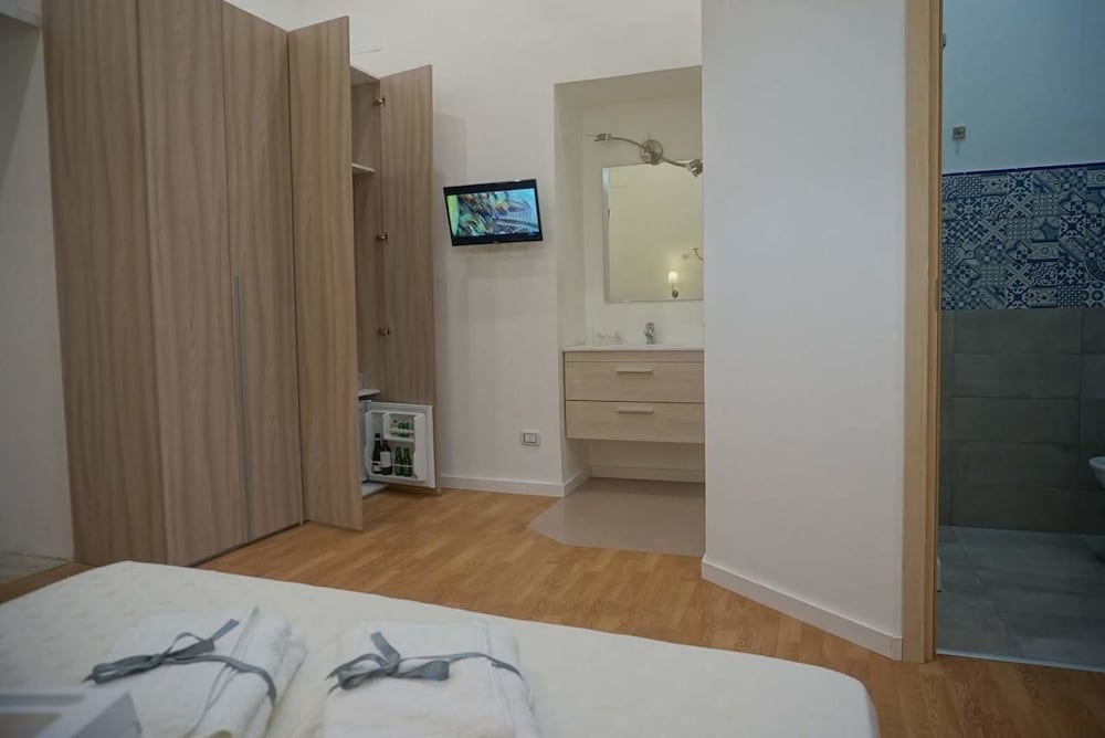 B&B Numero 5 — 2