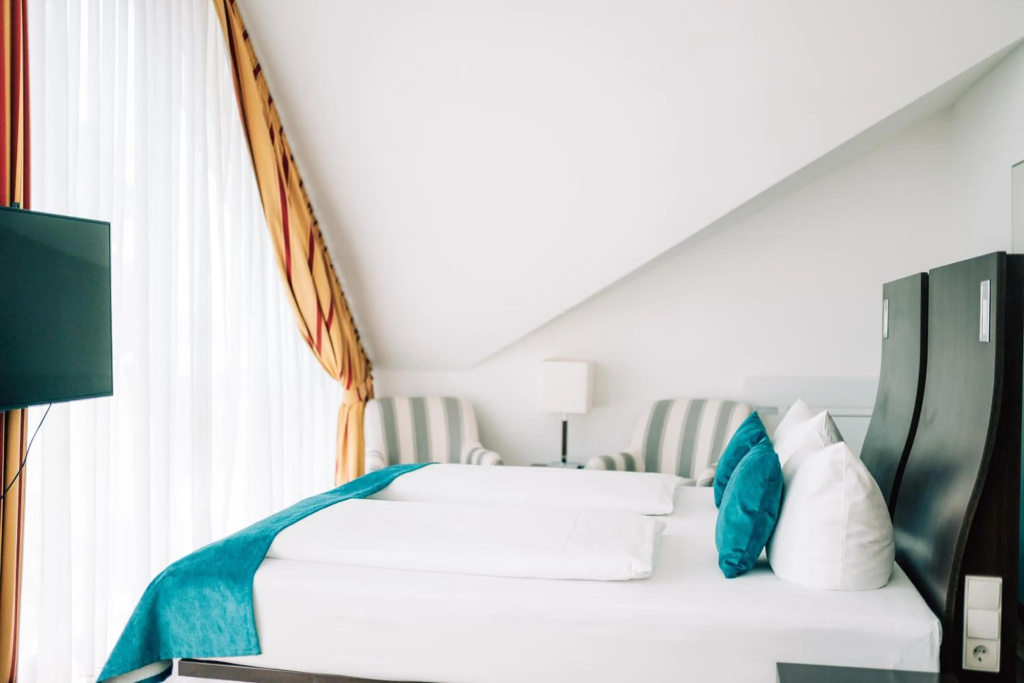 DämeritzSeehotel — 2