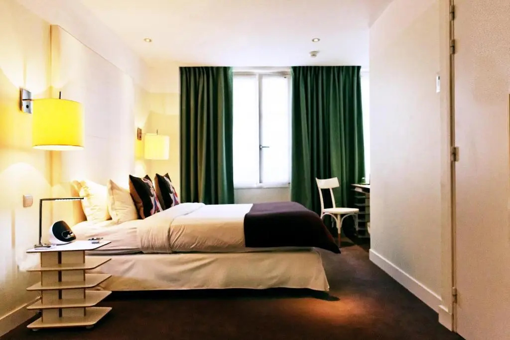 Le Placide Saint Germain des Pres 22