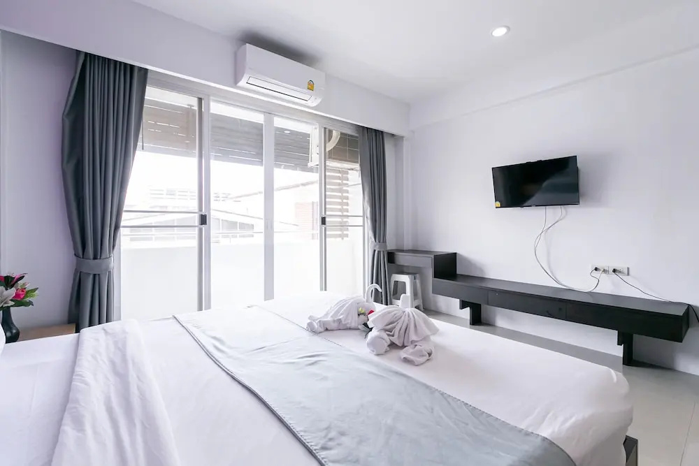 Ruan Plaisoi Apartment by ZUZU — фото