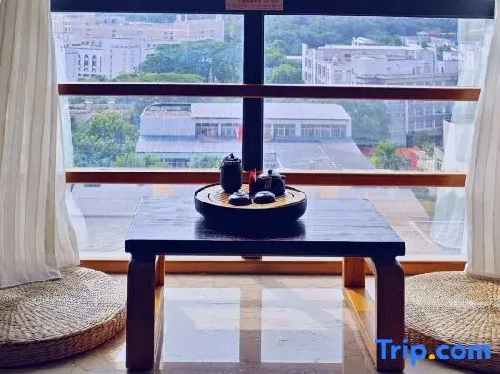 Balcony & Terrace