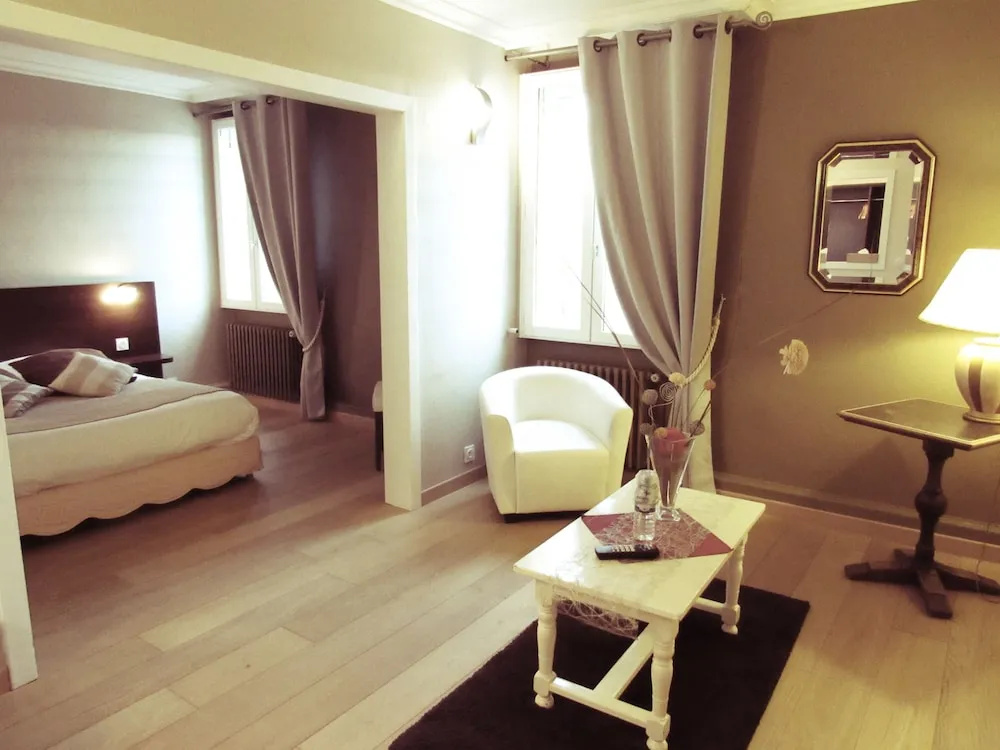 Afficher la photo 6 — Hotel de la Marne