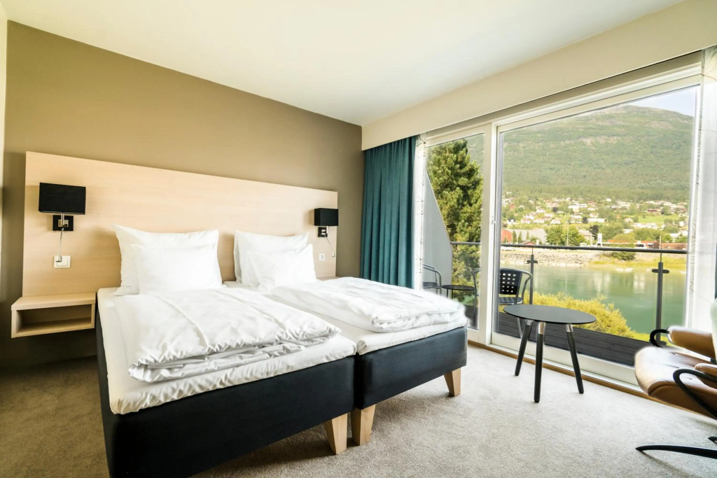 Stryn Hotel — 5