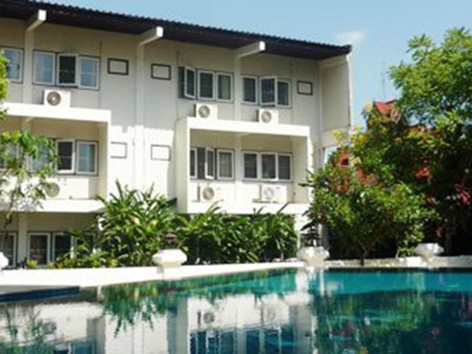 Changpuak Hotel - Chambres
