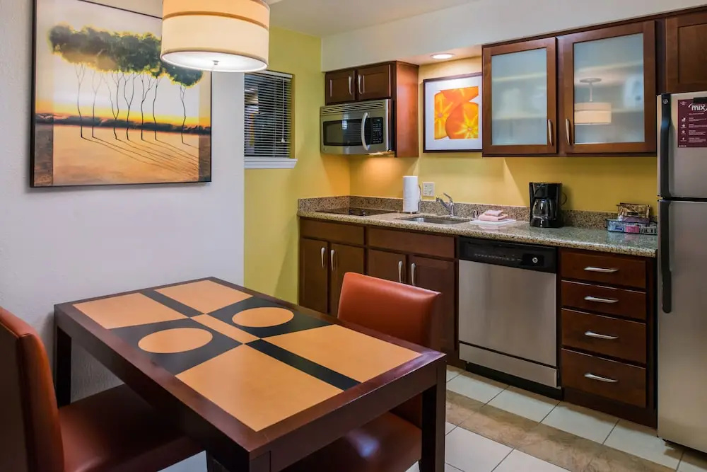 Staybridge Suites Oxnard River Ridge by IHG - Chambres