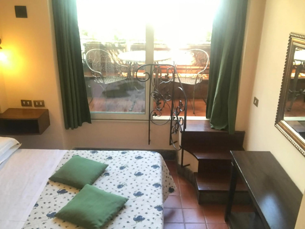 Okapi Rooms by null