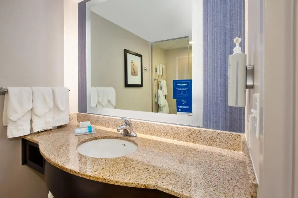 Hilton Garden Inn Virginia Beach Oceanfront - Chambres