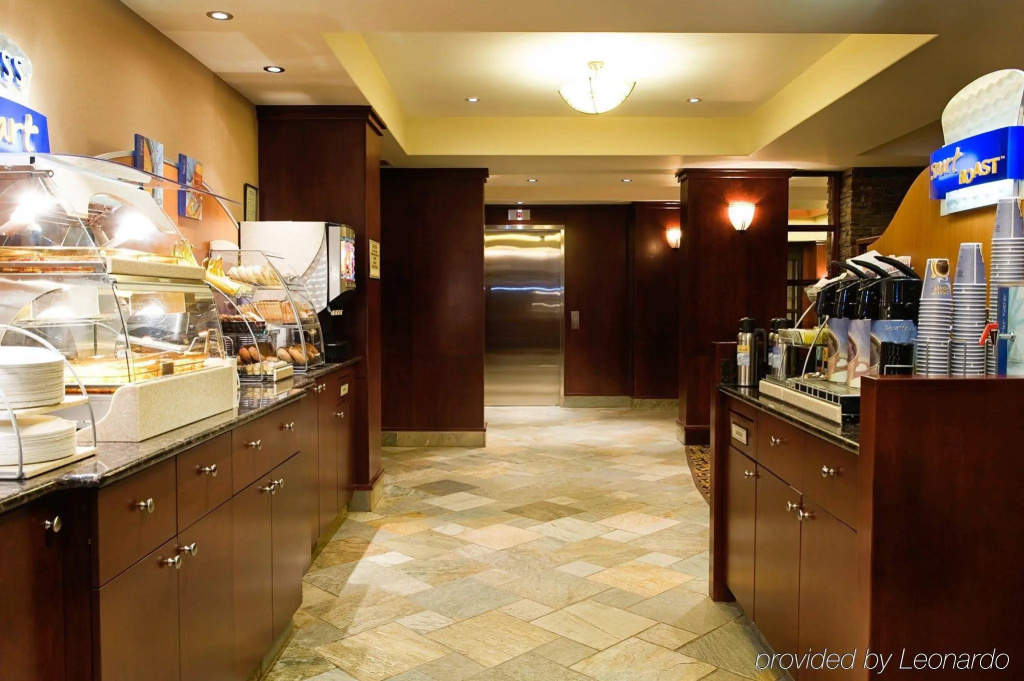 Food & Beverage
