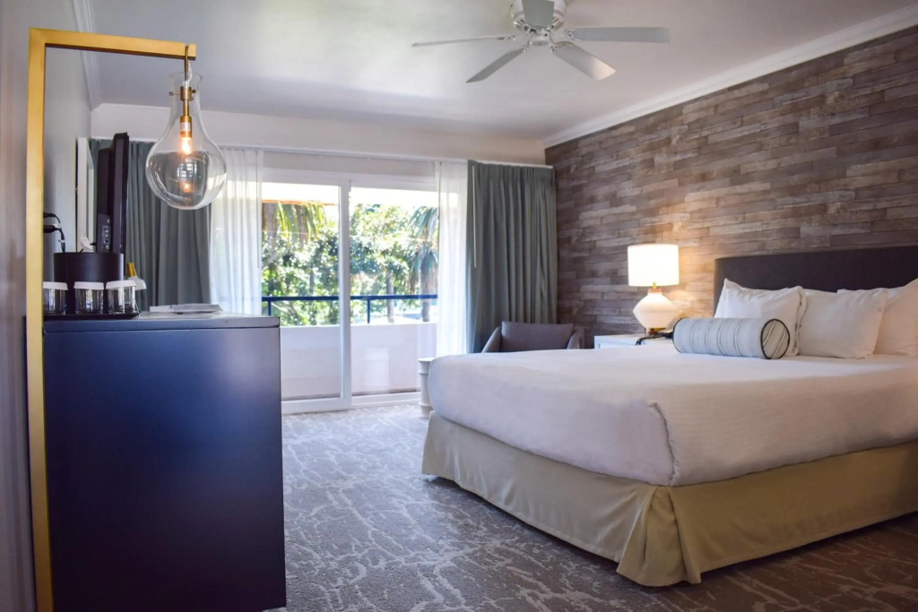 Beachside Inn - Général