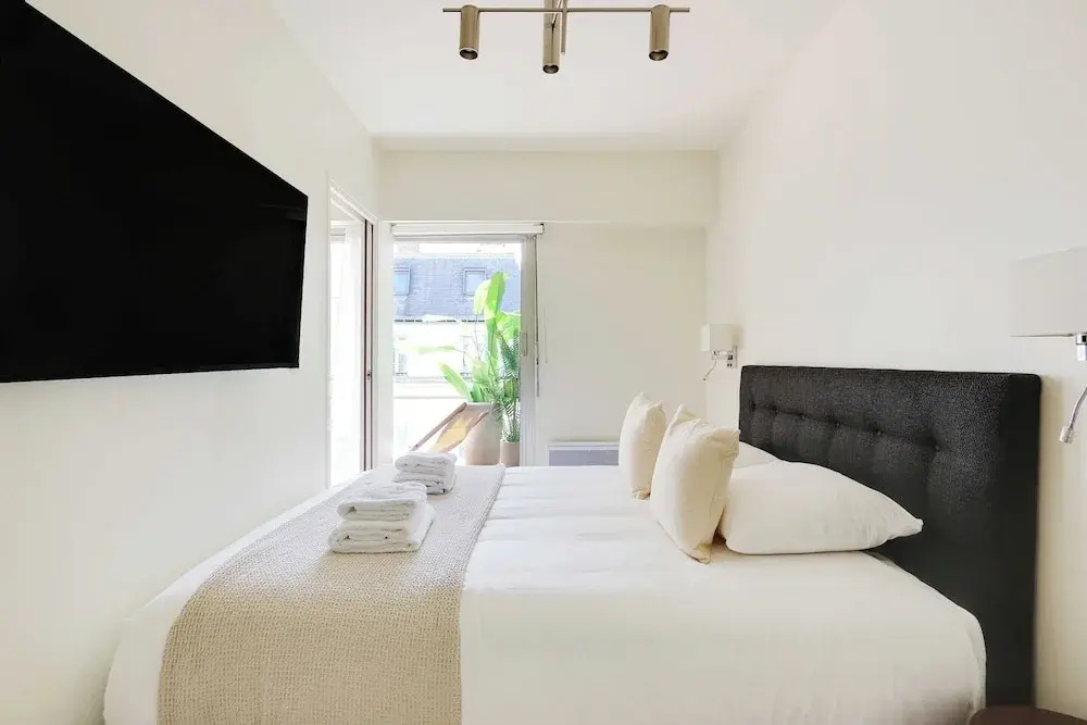 Chic Apartment - 1br/4p - Places des Vosgues — фото