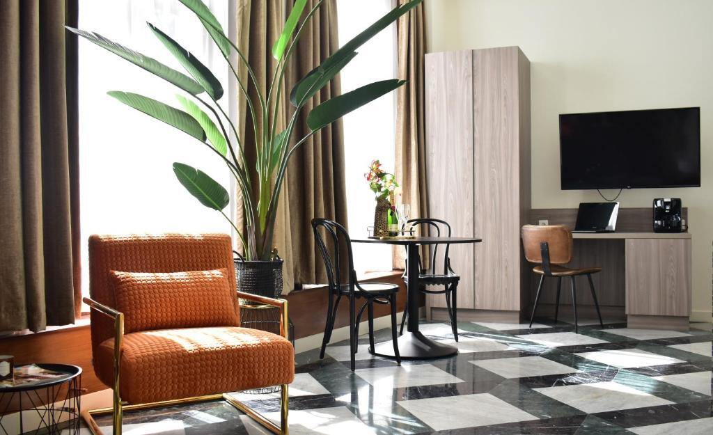 Brasss Hotel Suites by null