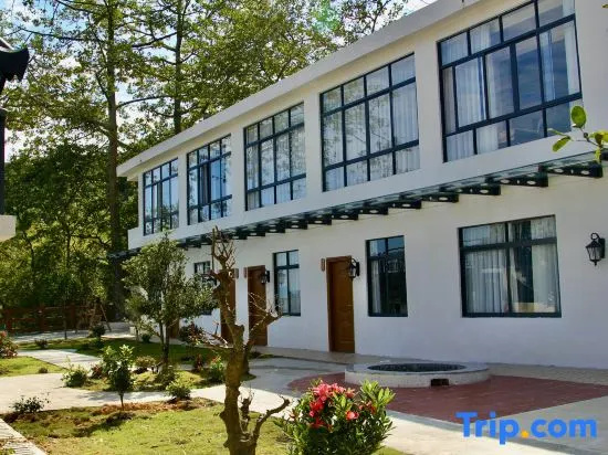 Guangzhou Huguang B&B