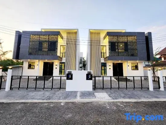 Hidden Space Private Pool Villa Bangsaen