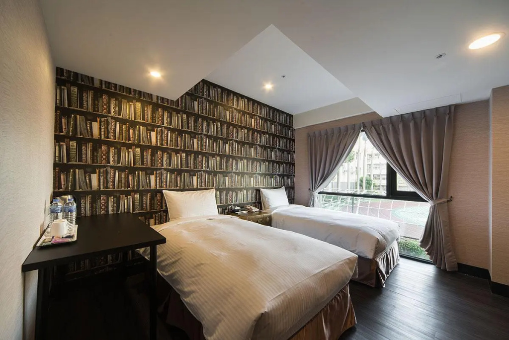 Standard Double room (twin beds)