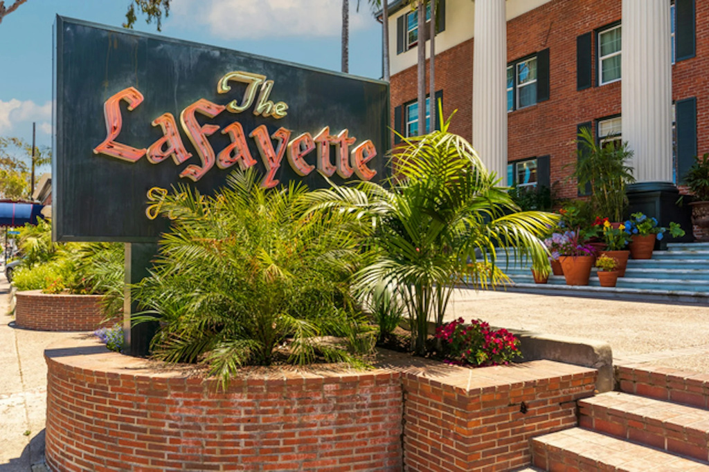 The Lafayette Hotel, Swim Club & Bungalows