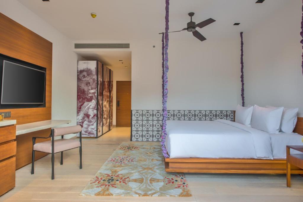 Azaya Beach Resort