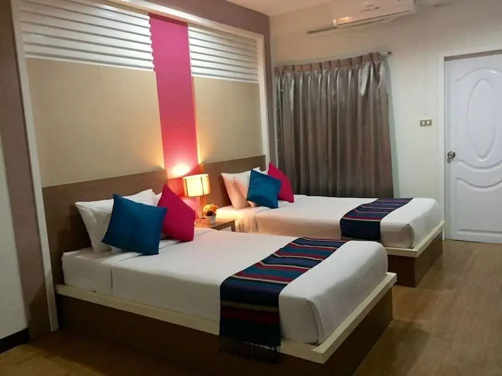 Standard Double room (twin beds)