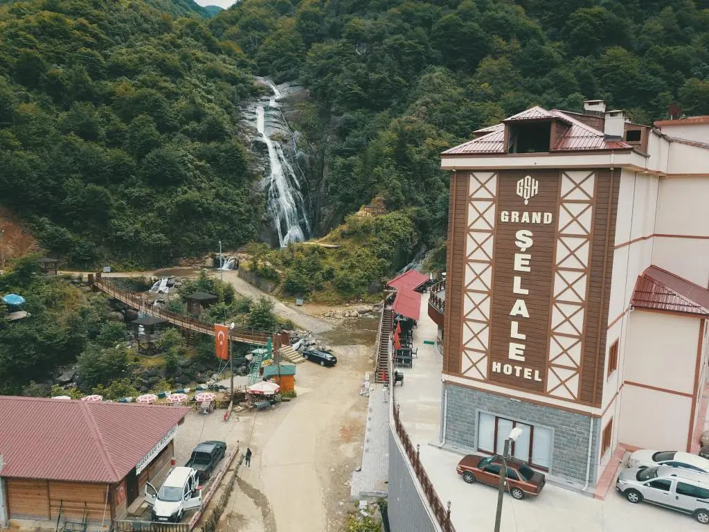 Grand Selale Hotel