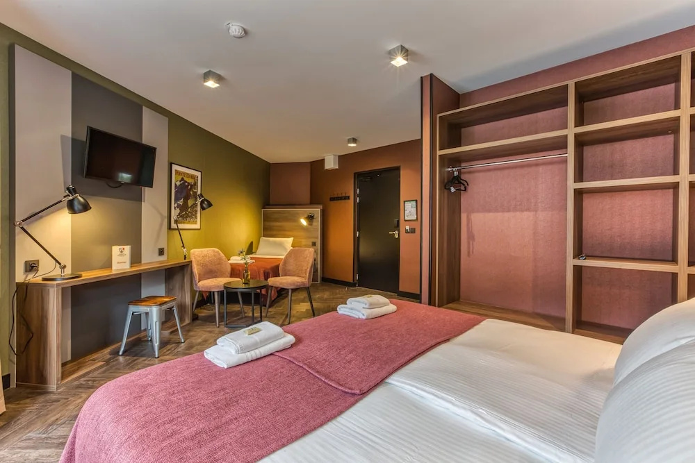 Superior Triple room with balcony