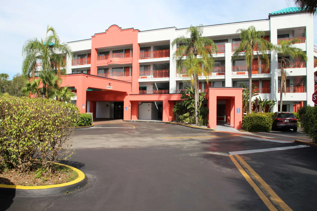 Boca Suites Deerfield Beach, SureStay Collection by BW