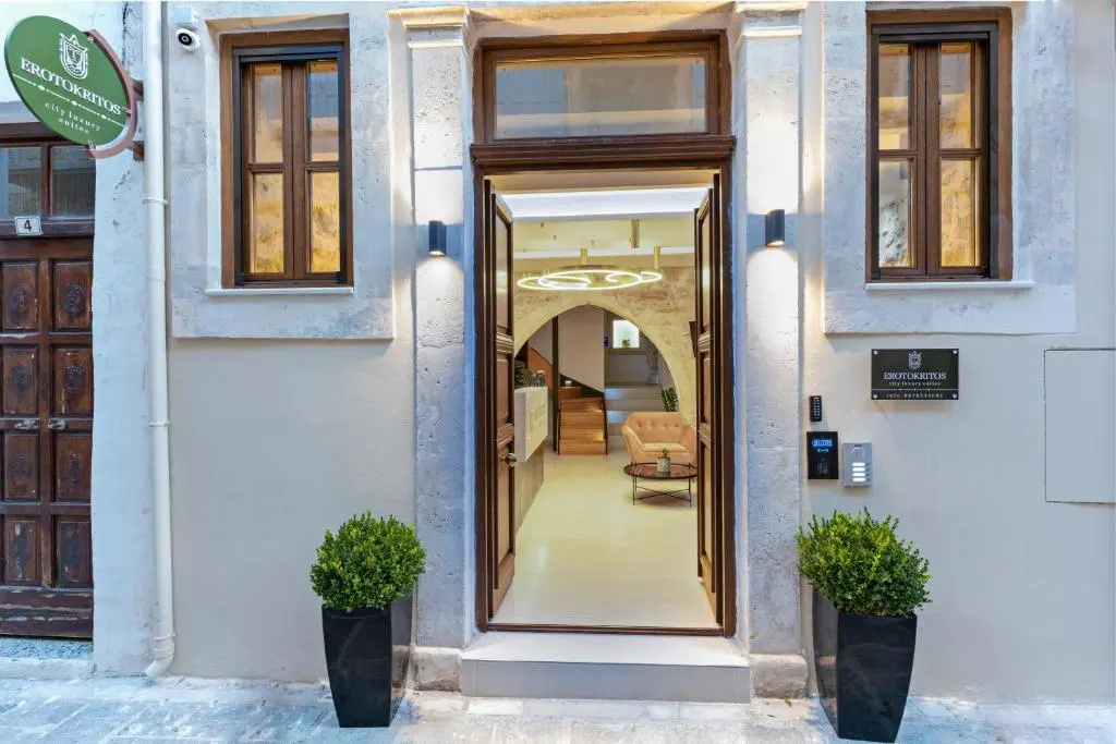 Erotokritos Luxury City Suites