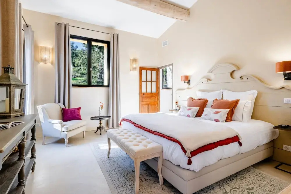 Voir la photo 3 — La villa des Cèdres