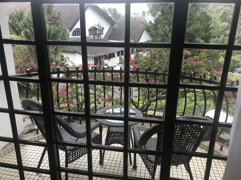 Strawberry Park Resort