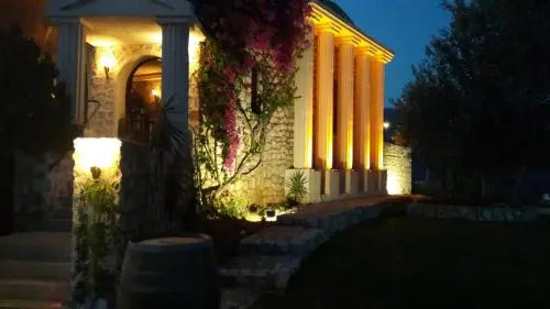 Akropol Otel Kas