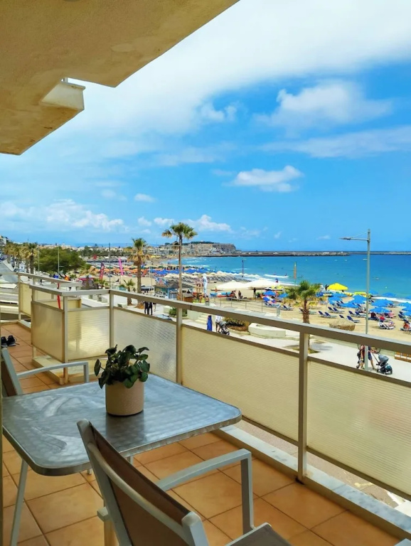 Central Beach Apartment