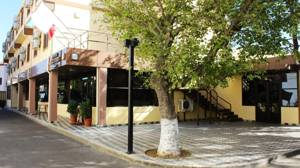 All Stars Hotel